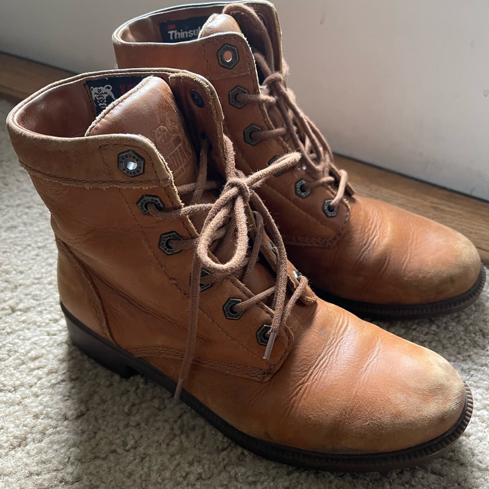 Kodiak lace up boots